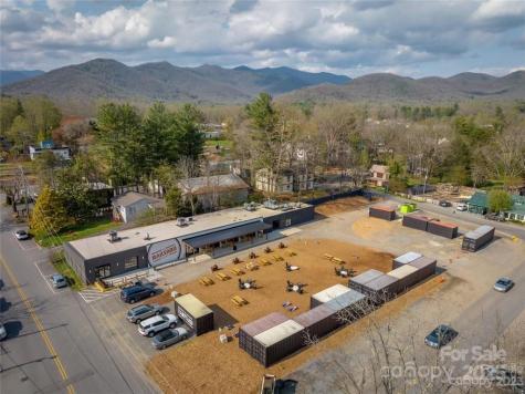 141 S Ridgeway Boulevard Black Mountain NC 28711