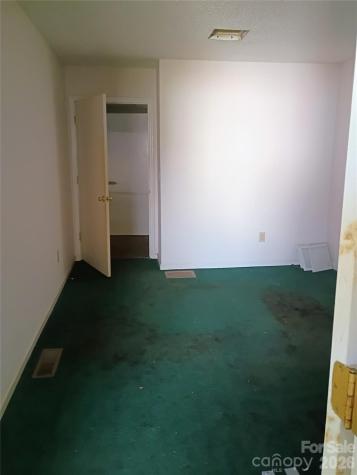 632,644,652 S Broadway Street Forest City NC 28043
