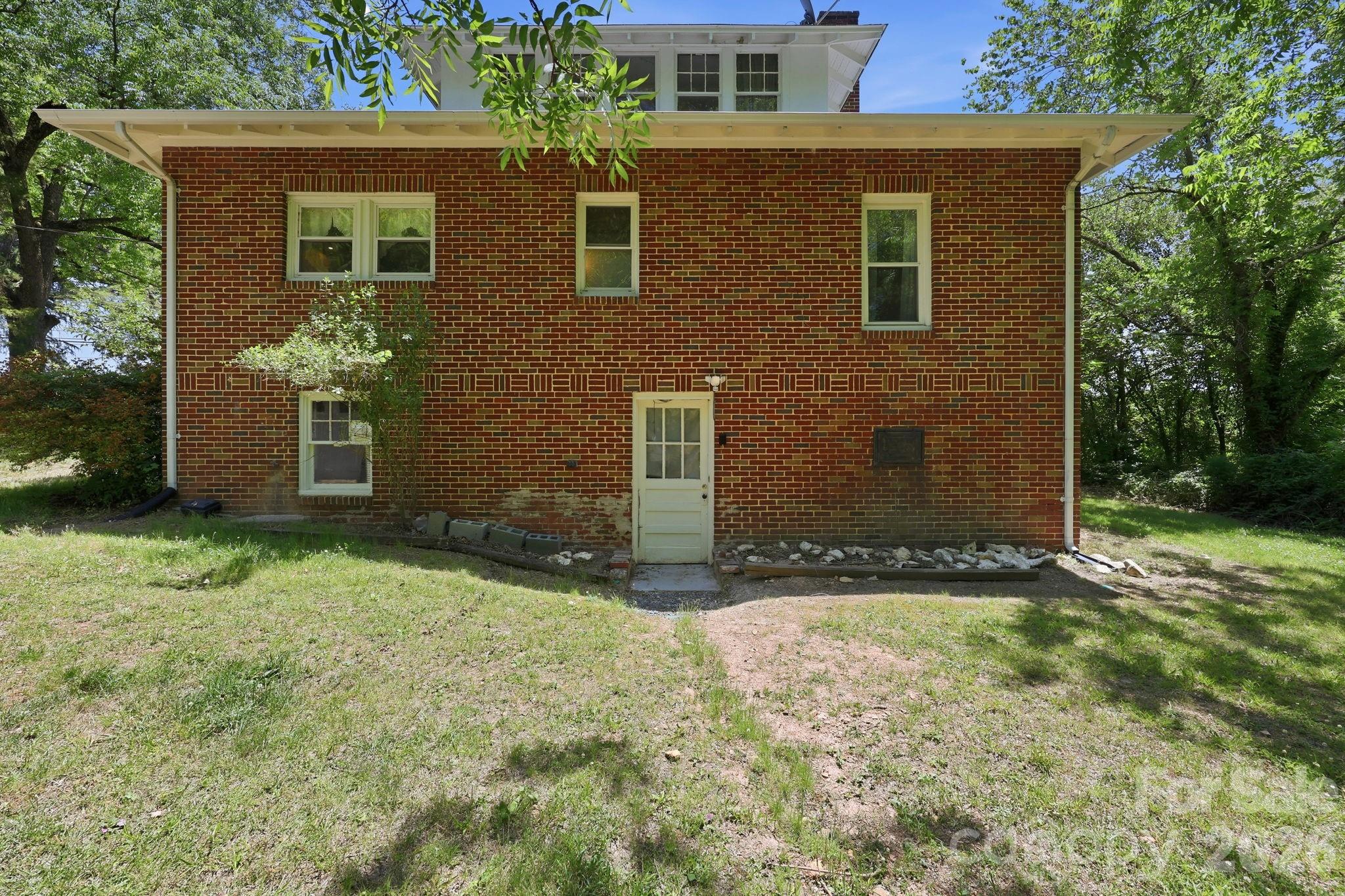 1705 Us 52 Highway N Albemarle NC 28001