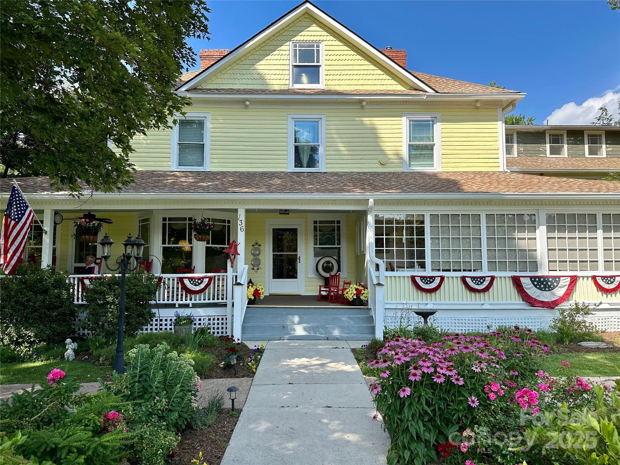136 N Dougherty Street Black Mountain NC 28711