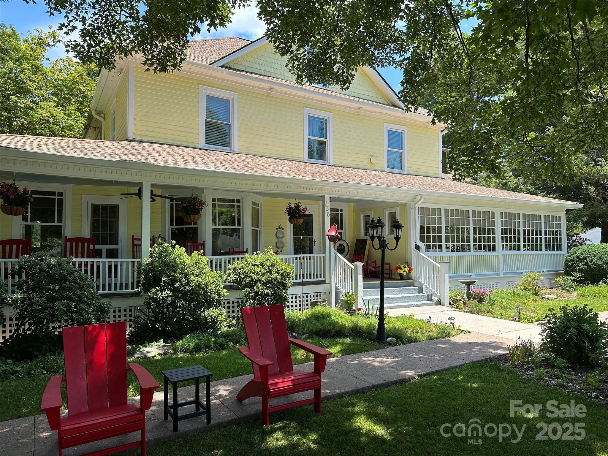 136 N Dougherty Street Black Mountain NC 28711