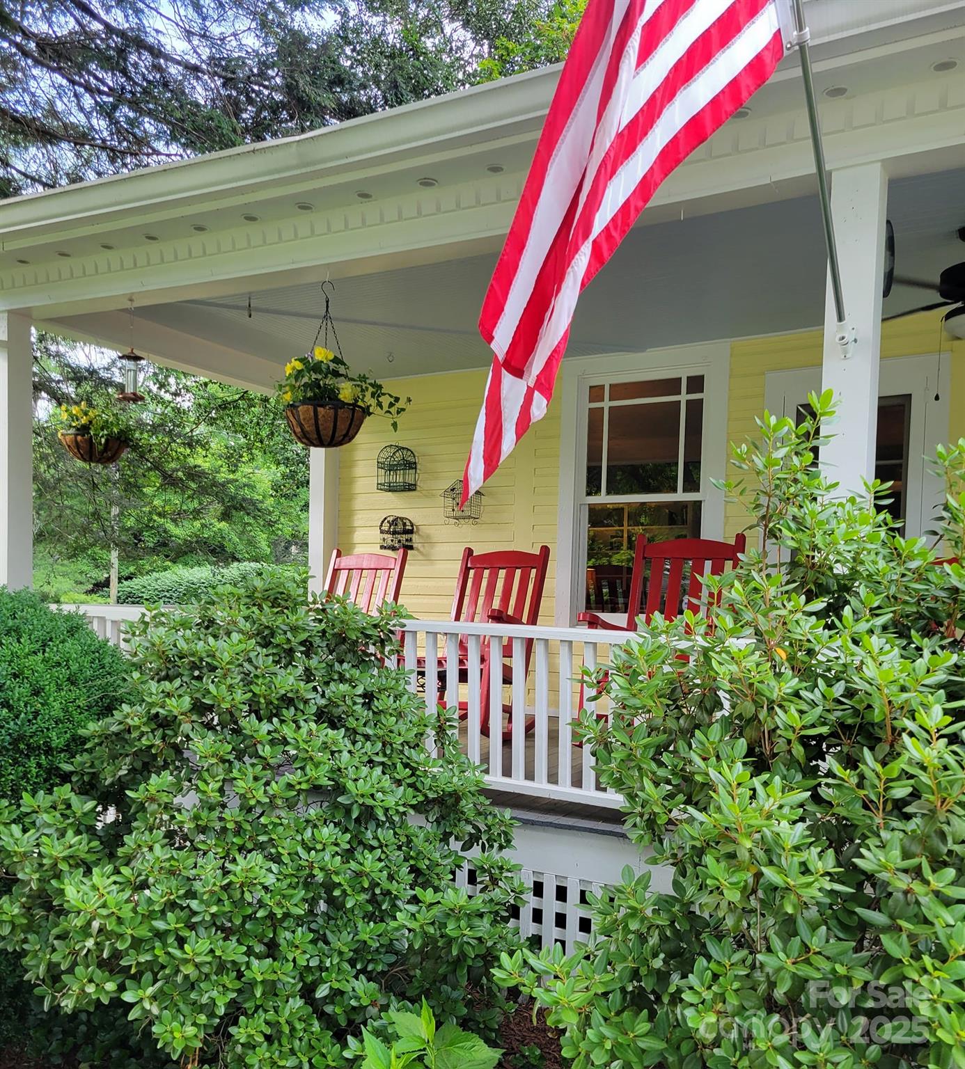 136 N Dougherty Street Black Mountain NC 28711
