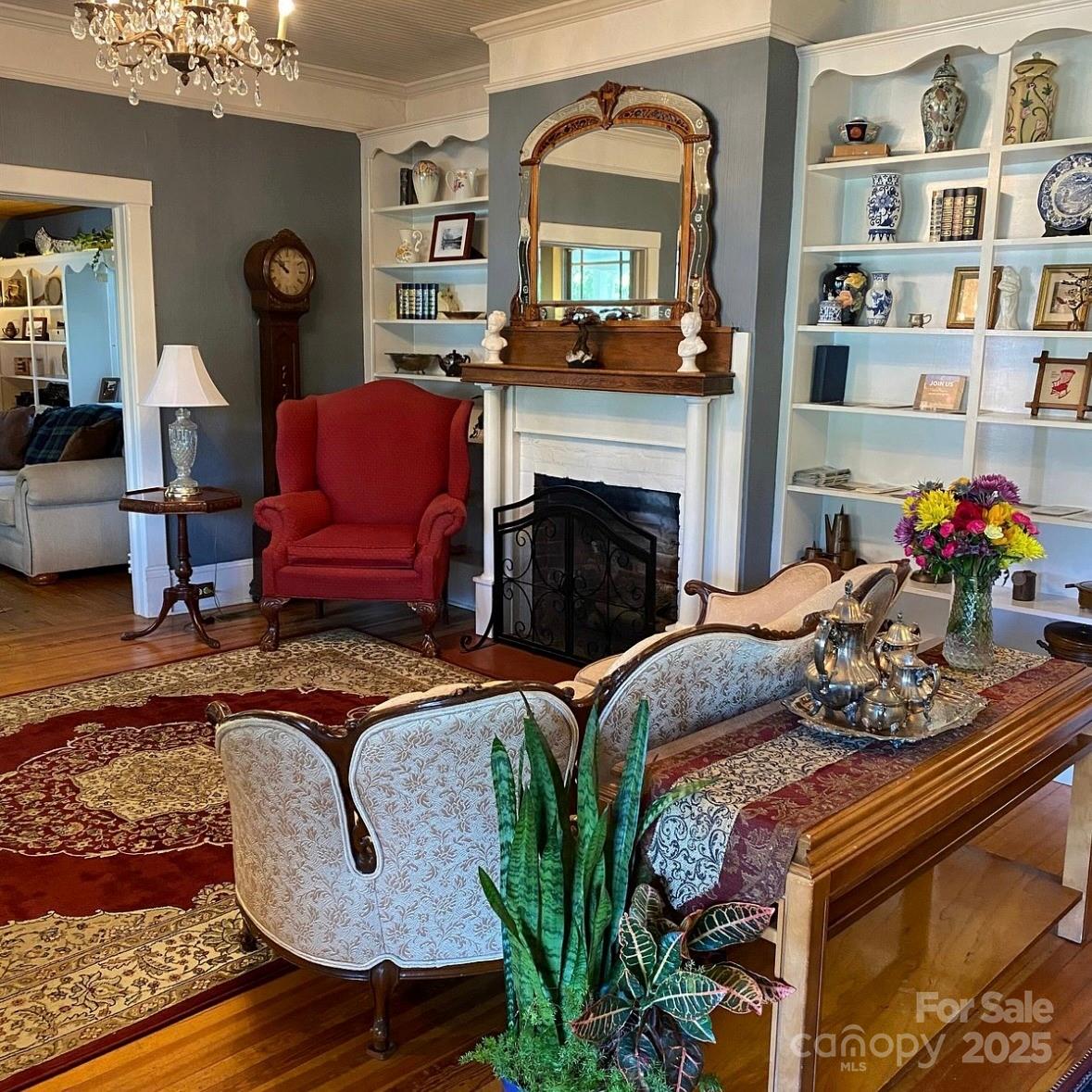 136 N Dougherty Street Black Mountain NC 28711