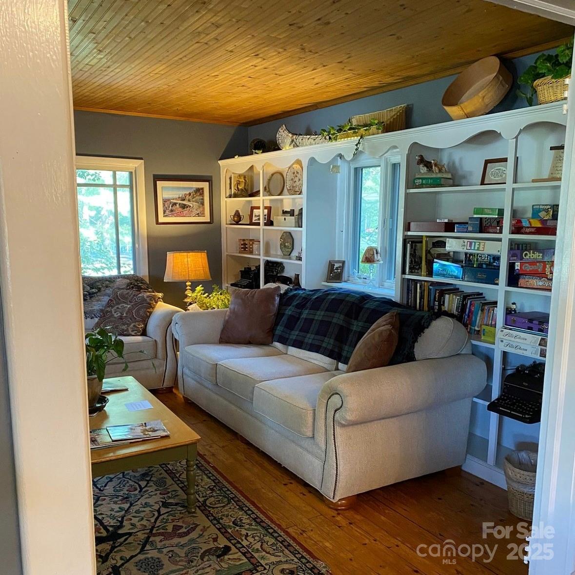 136 N Dougherty Street Black Mountain NC 28711
