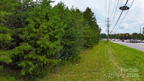 3387 Springs Road NE Hickory NC 28601