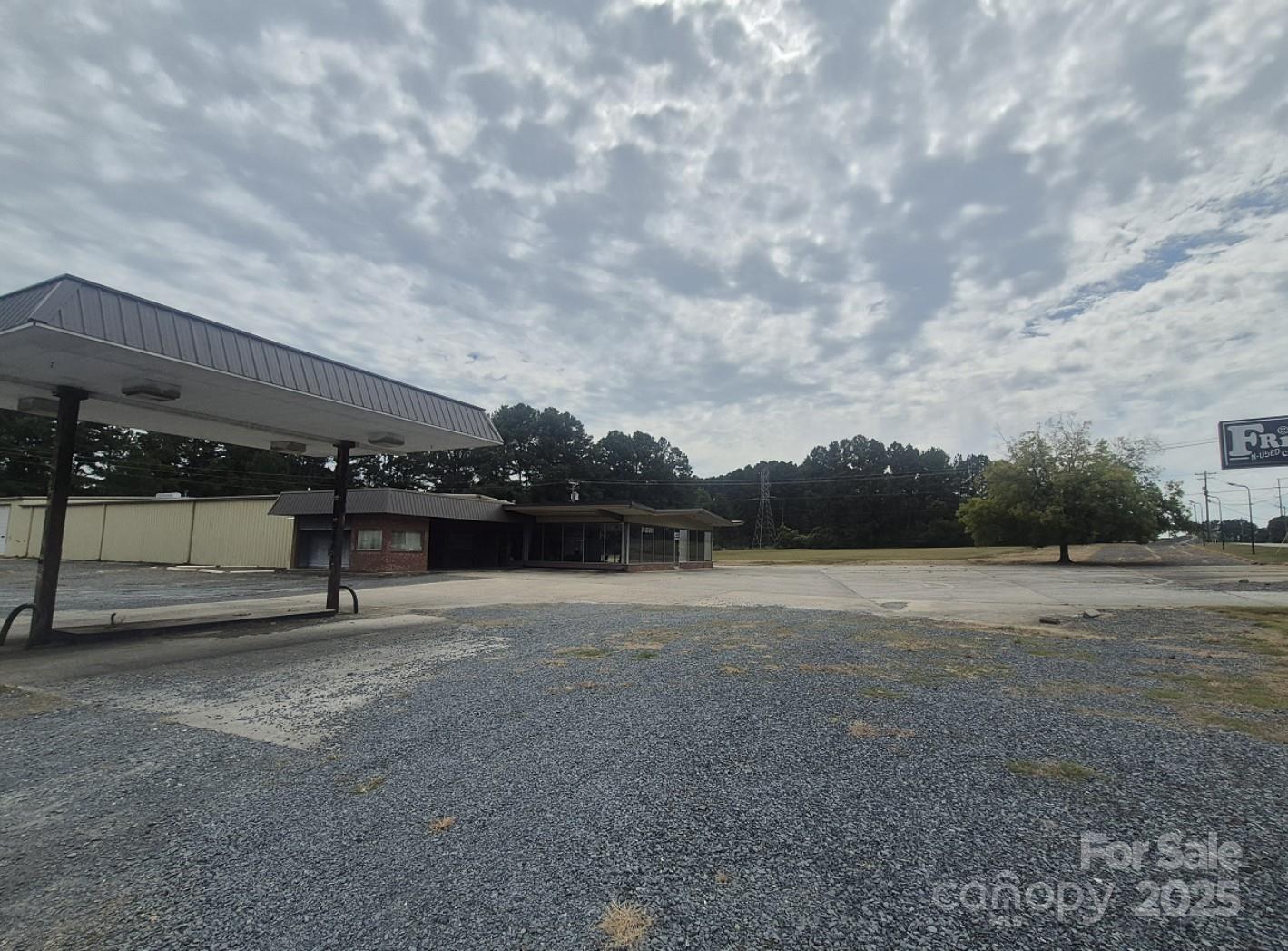 1055 Albemarle Road Troy NC 27371