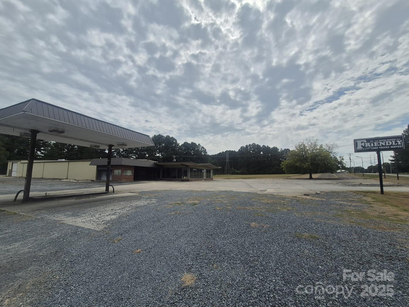 1055 Albemarle Road Troy NC 27371