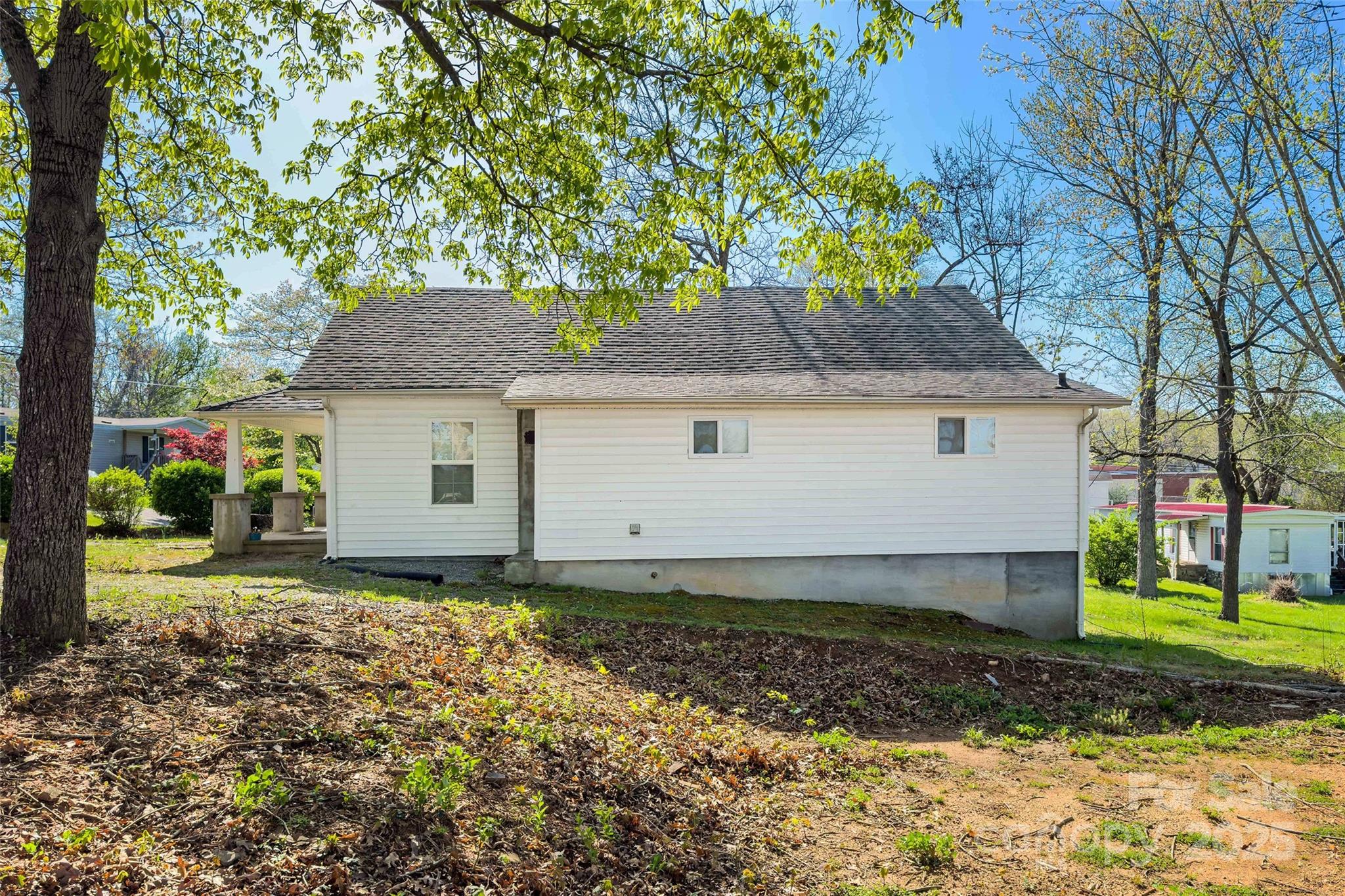 36 & 50 Catawba Avenue Marion NC 28752