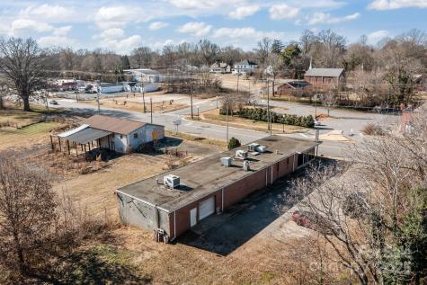 935 Shelton Avenue Statesville NC 28677