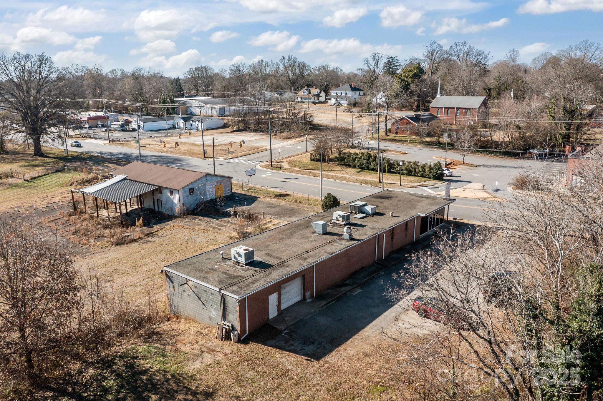 935 Shelton Avenue Statesville NC 28677