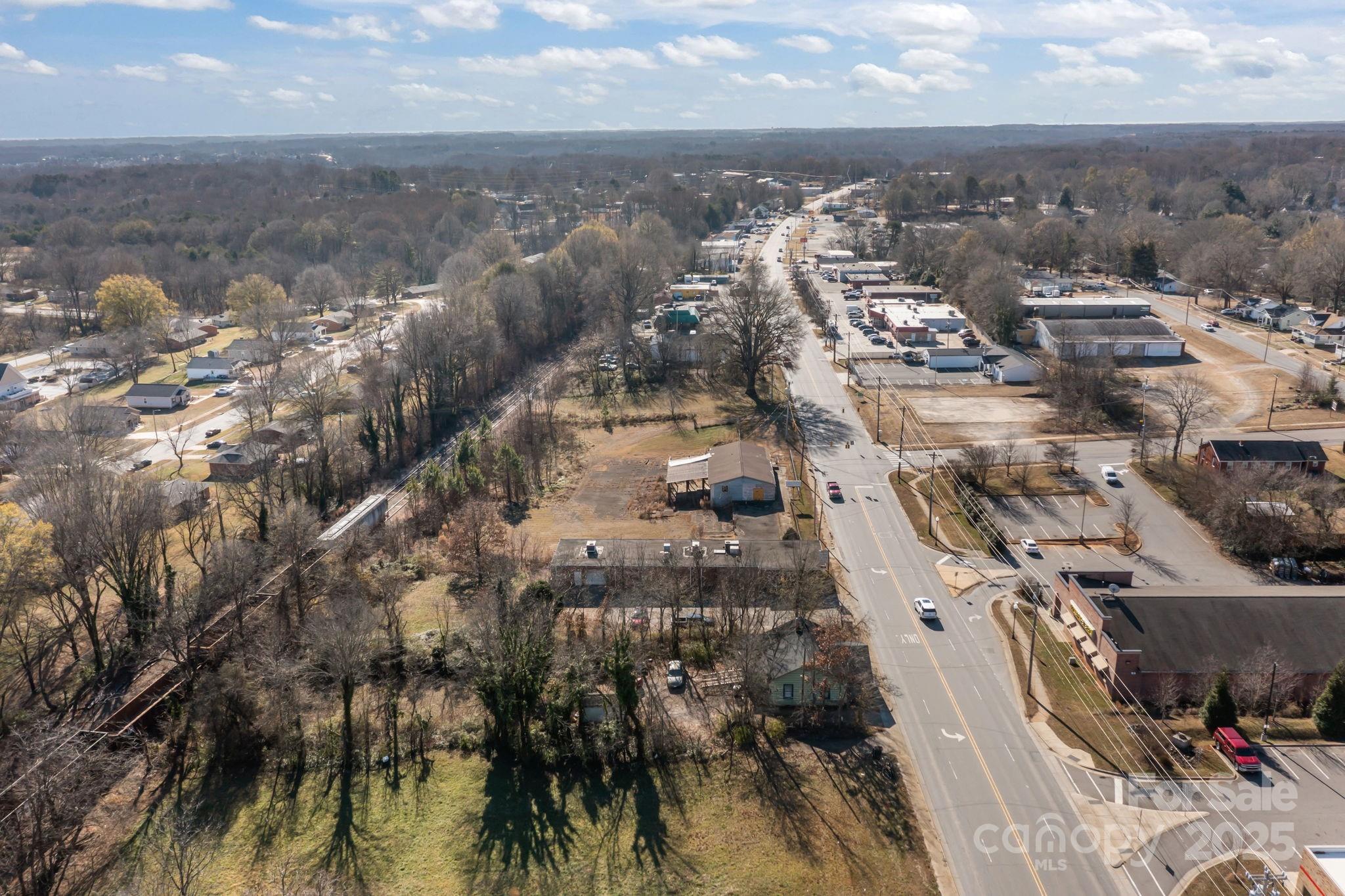 935 Shelton Avenue Statesville NC 28677