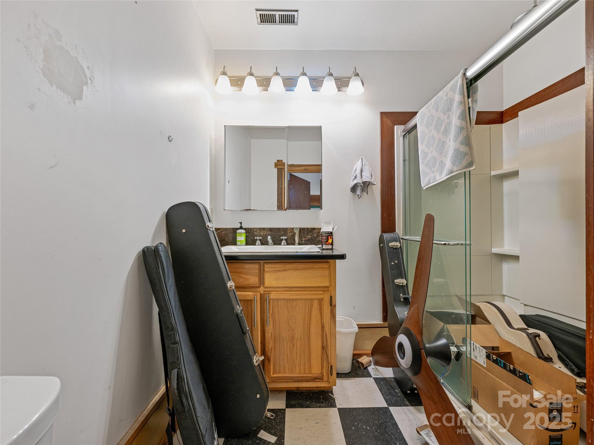 39 Brookside Circle Candler NC 28715