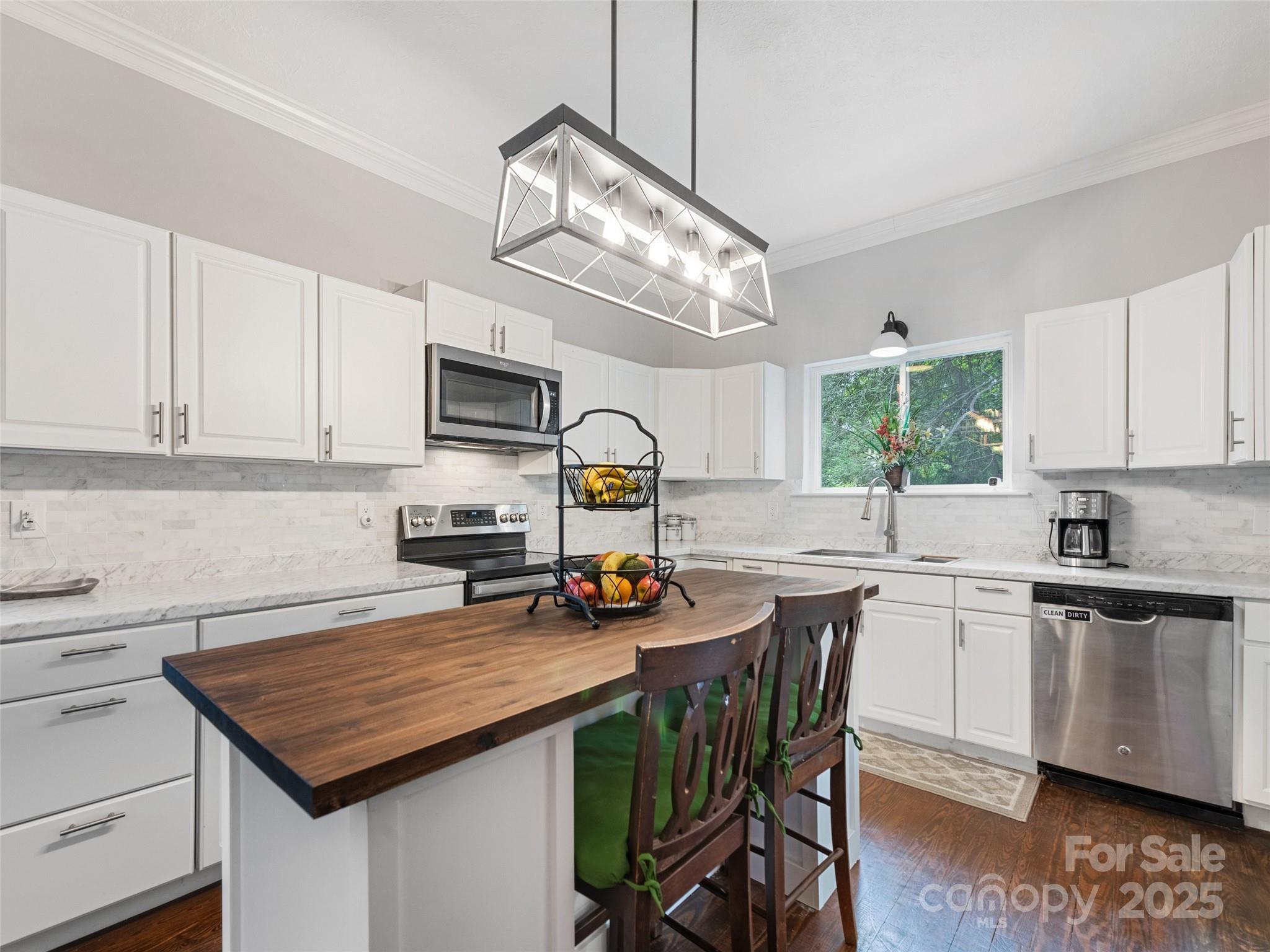 145 Shackford Street Waynesville NC 28786
