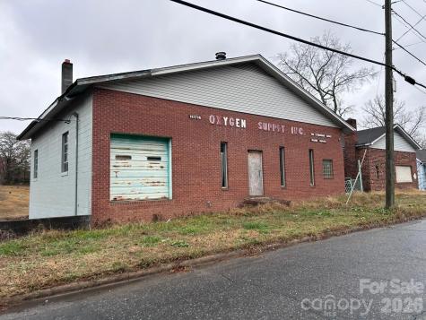 714 Drive Martin Luther King Jr Way Gastonia NC 28052