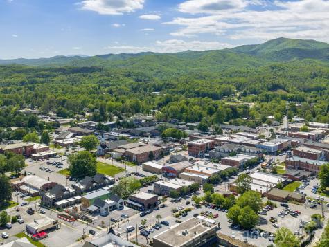 76 E Main Street Brevard NC 28712