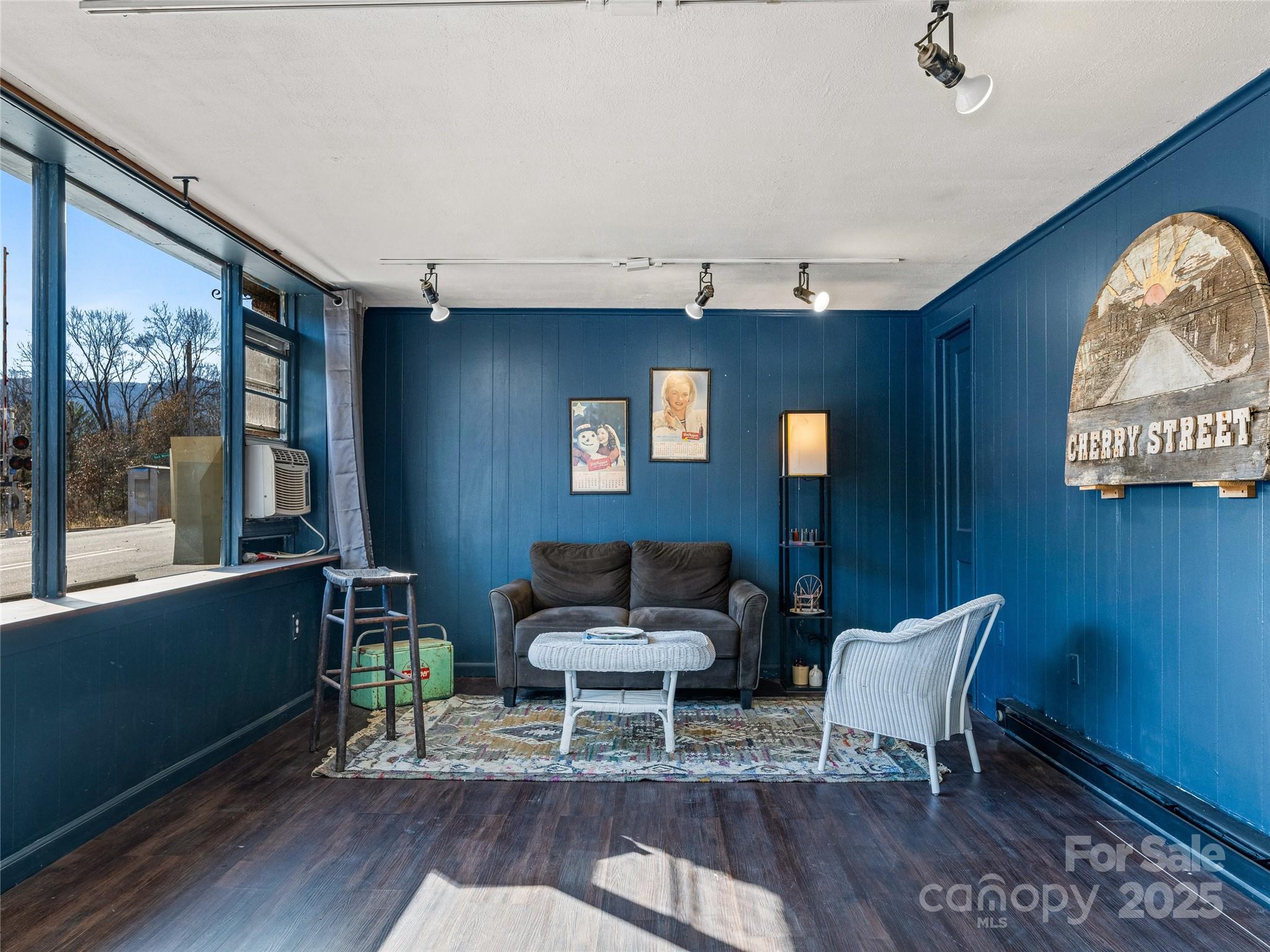 204 Sutton Avenue Black Mountain NC 28711