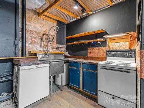 204 Sutton Avenue Black Mountain NC 28711