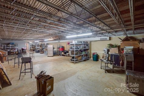 77 East Main Street Franklin NC 28734