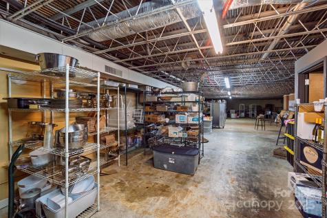 77 East Main Street Franklin NC 28734