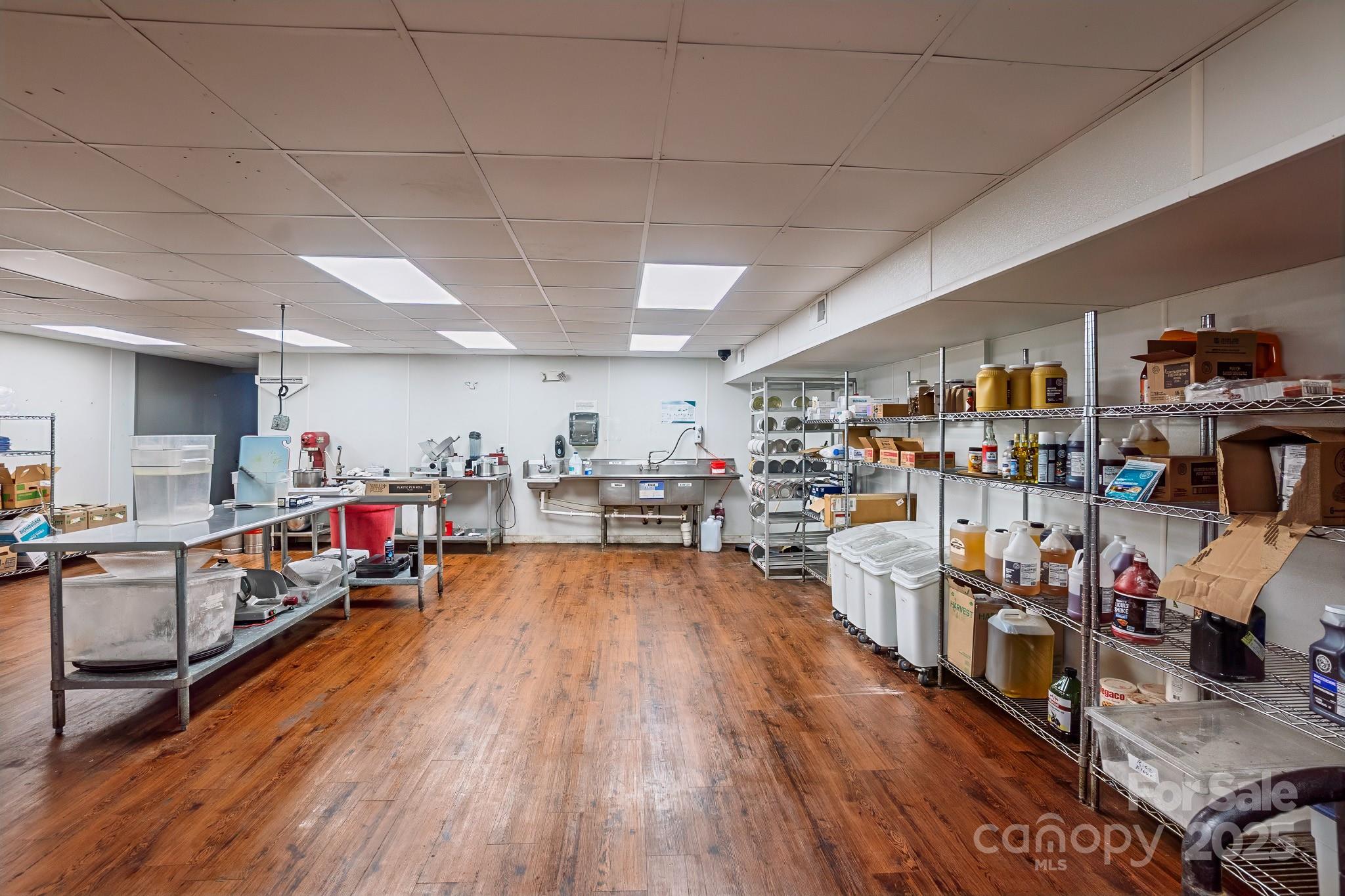 77 East Main Street Franklin NC 28734