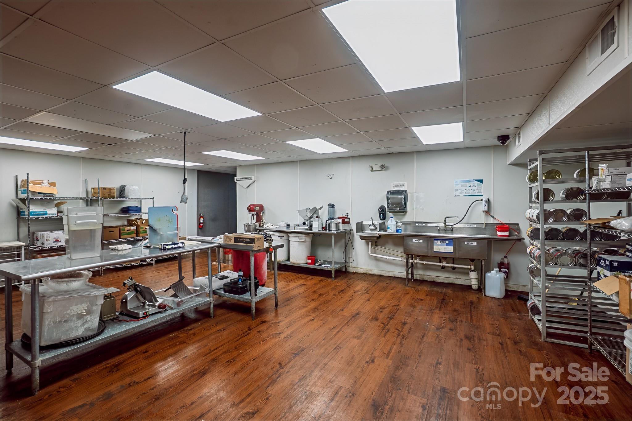 77 East Main Street Franklin NC 28734