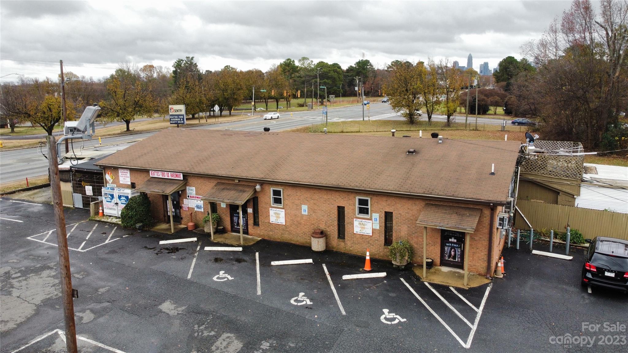 2731 Beatties Ford Road Charlotte NC 28216