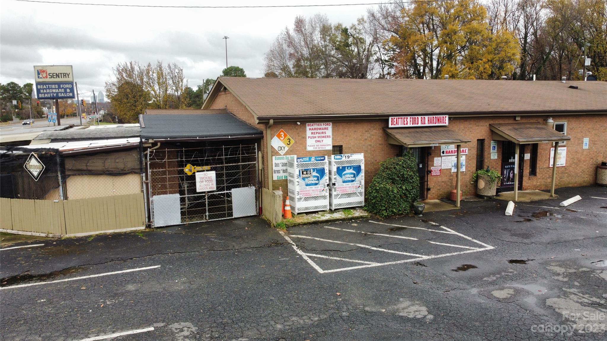 2731 Beatties Ford Road Charlotte NC 28216
