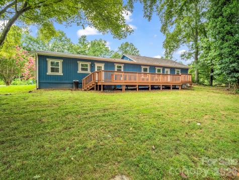 611 Peniel Road Columbus NC 28722