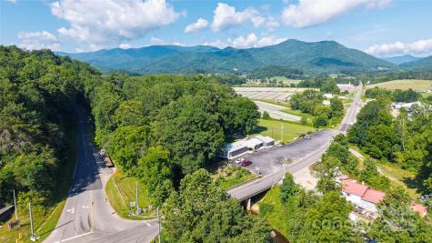 6306 Pigeon Road Canton NC 28716