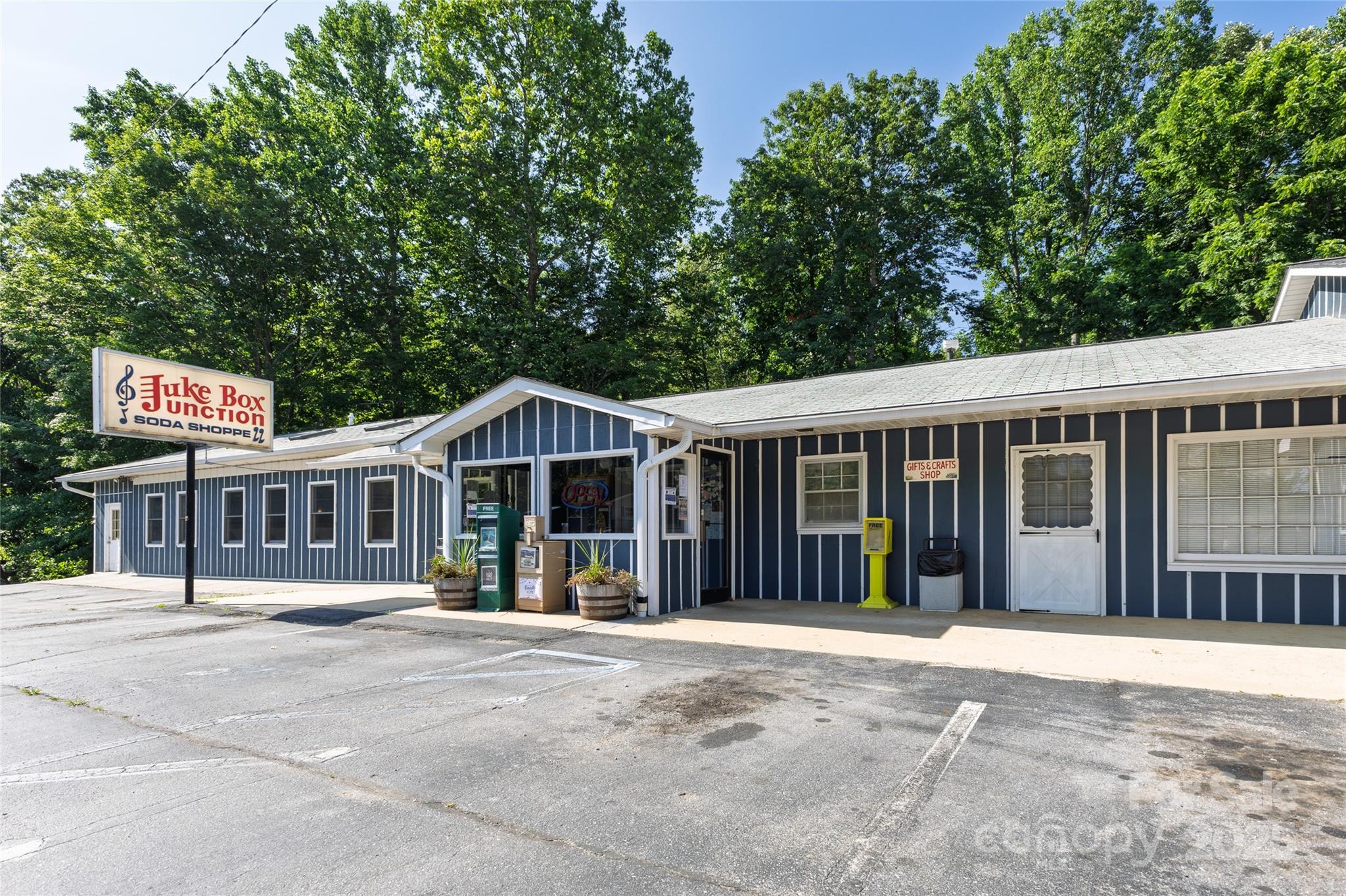 6306 Pigeon Road Canton NC 28716