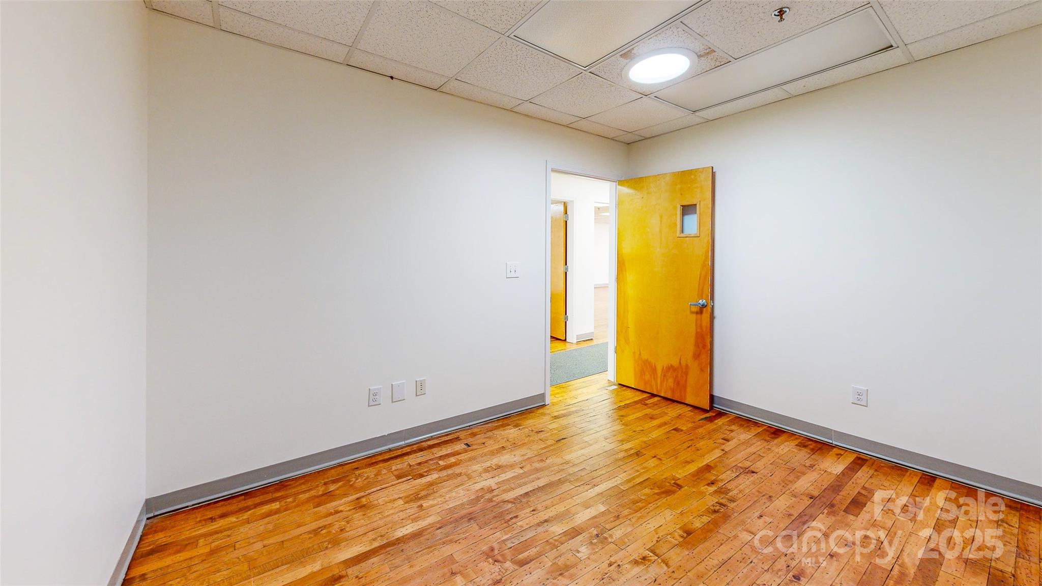 124 College Street Asheville NC 28801