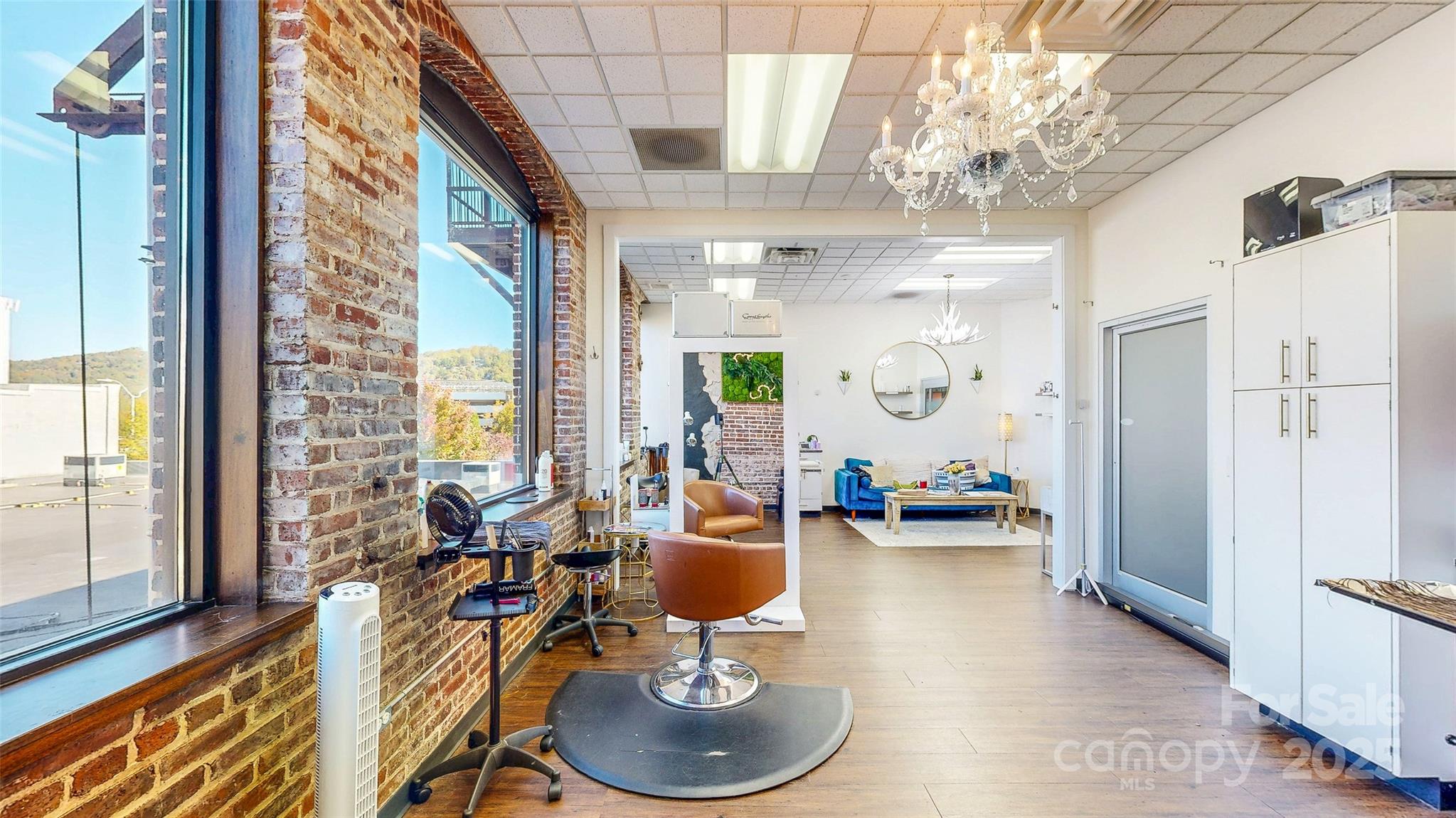 124 College Street Asheville NC 28801