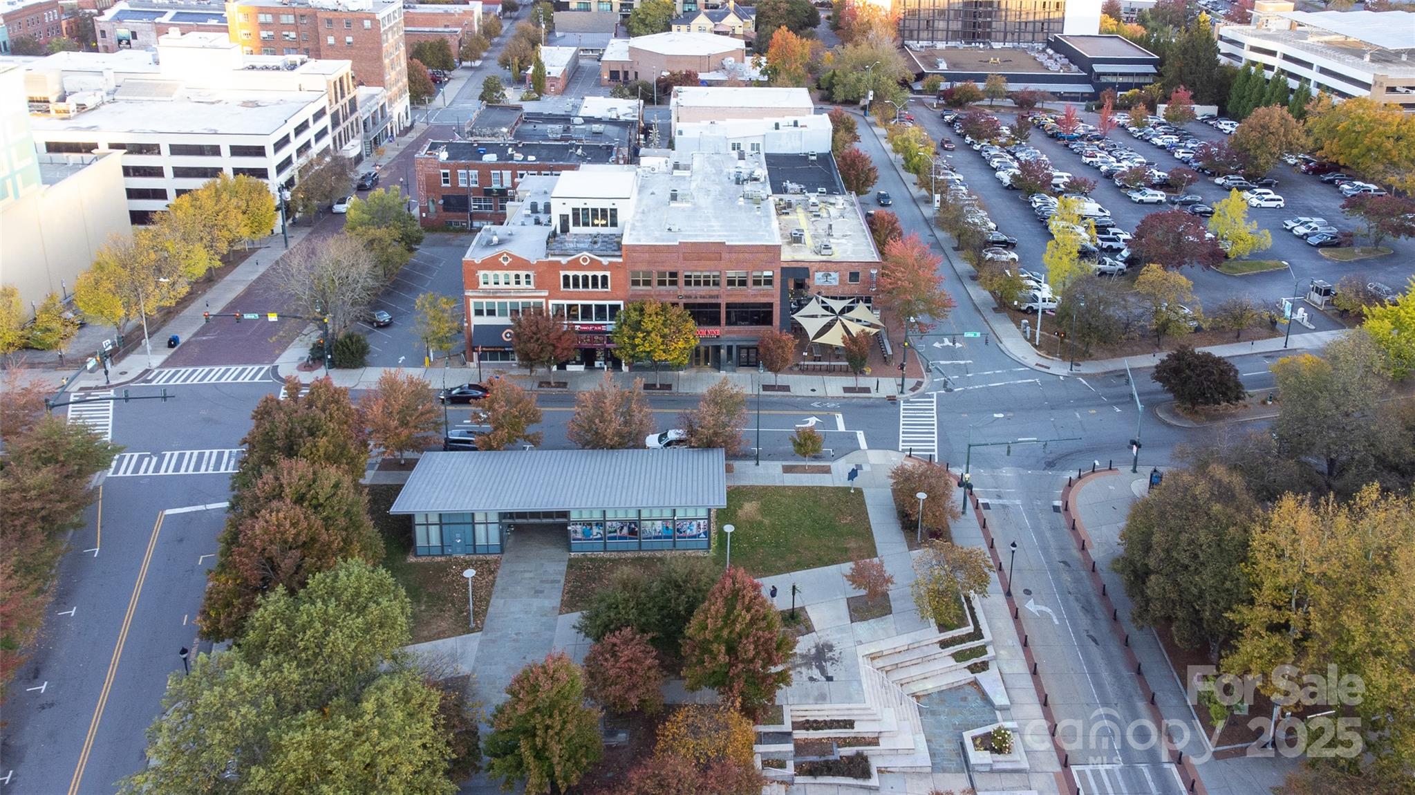 124 College Street Asheville NC 28801