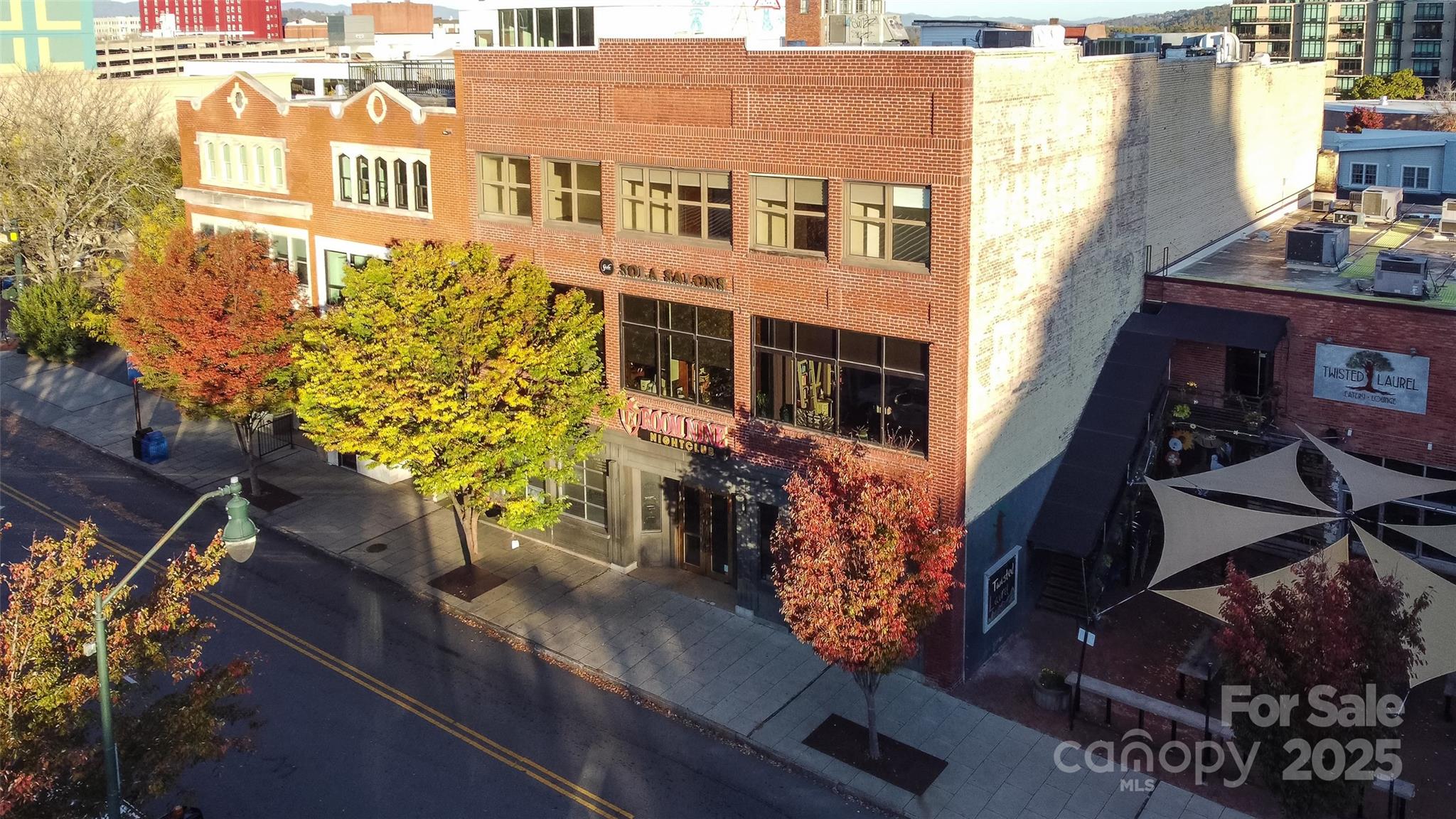 124 College Street Asheville NC 28801