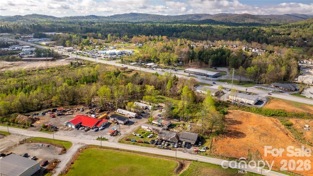 1611 Old Spartanburg Road Hendersonville NC 28792