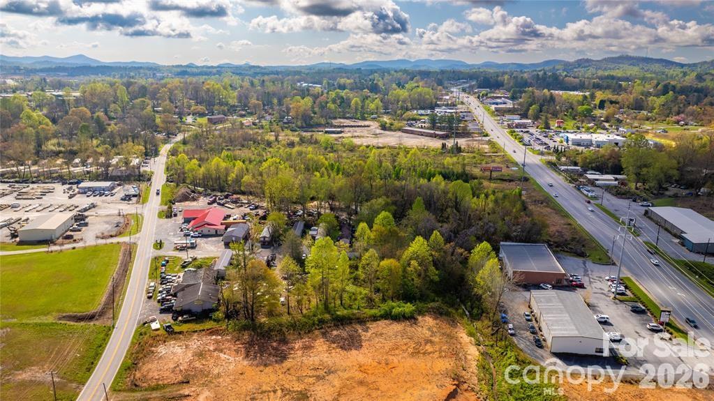 1611 Old Spartanburg Road Hendersonville NC 28792