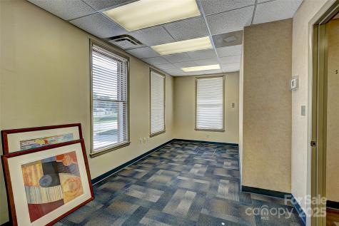 112 S Oak Street Cherryville NC 28021