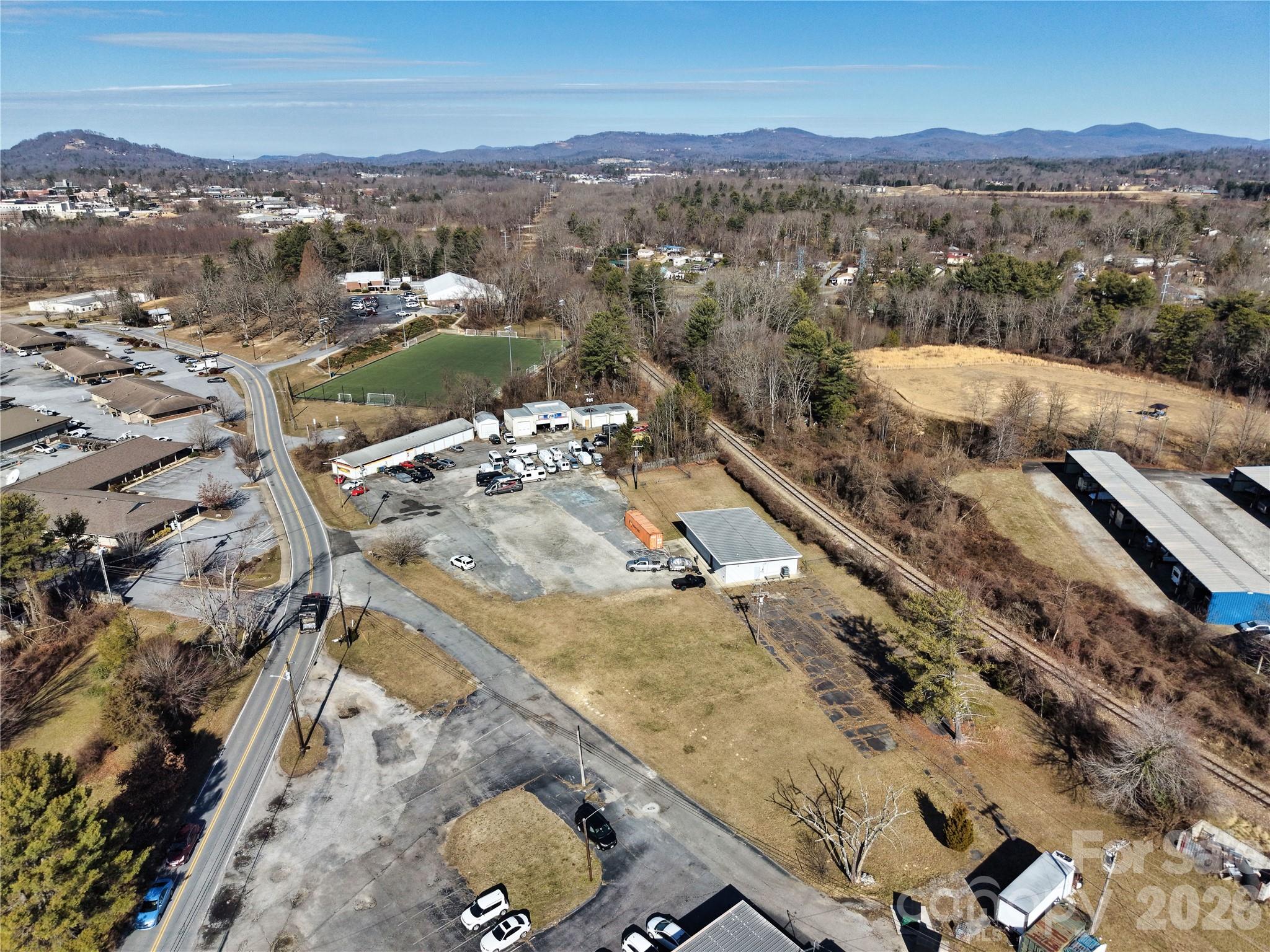 802 S Grove Street Hendersonville NC 28792