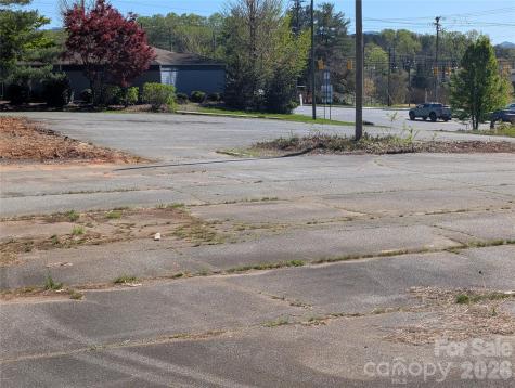 102 Sanford Drive Morganton NC 28680