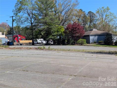 102 Sanford Drive Morganton NC 28680