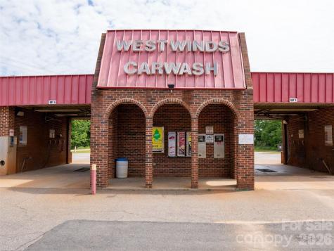 2585 Northside Drive Statesville NC 28625