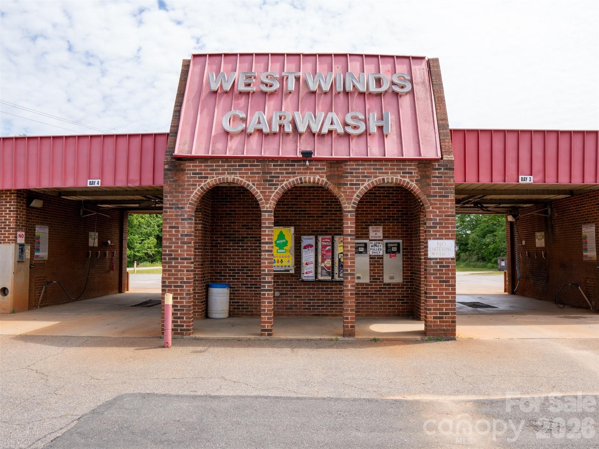 2585 Northside Drive Statesville NC 28625