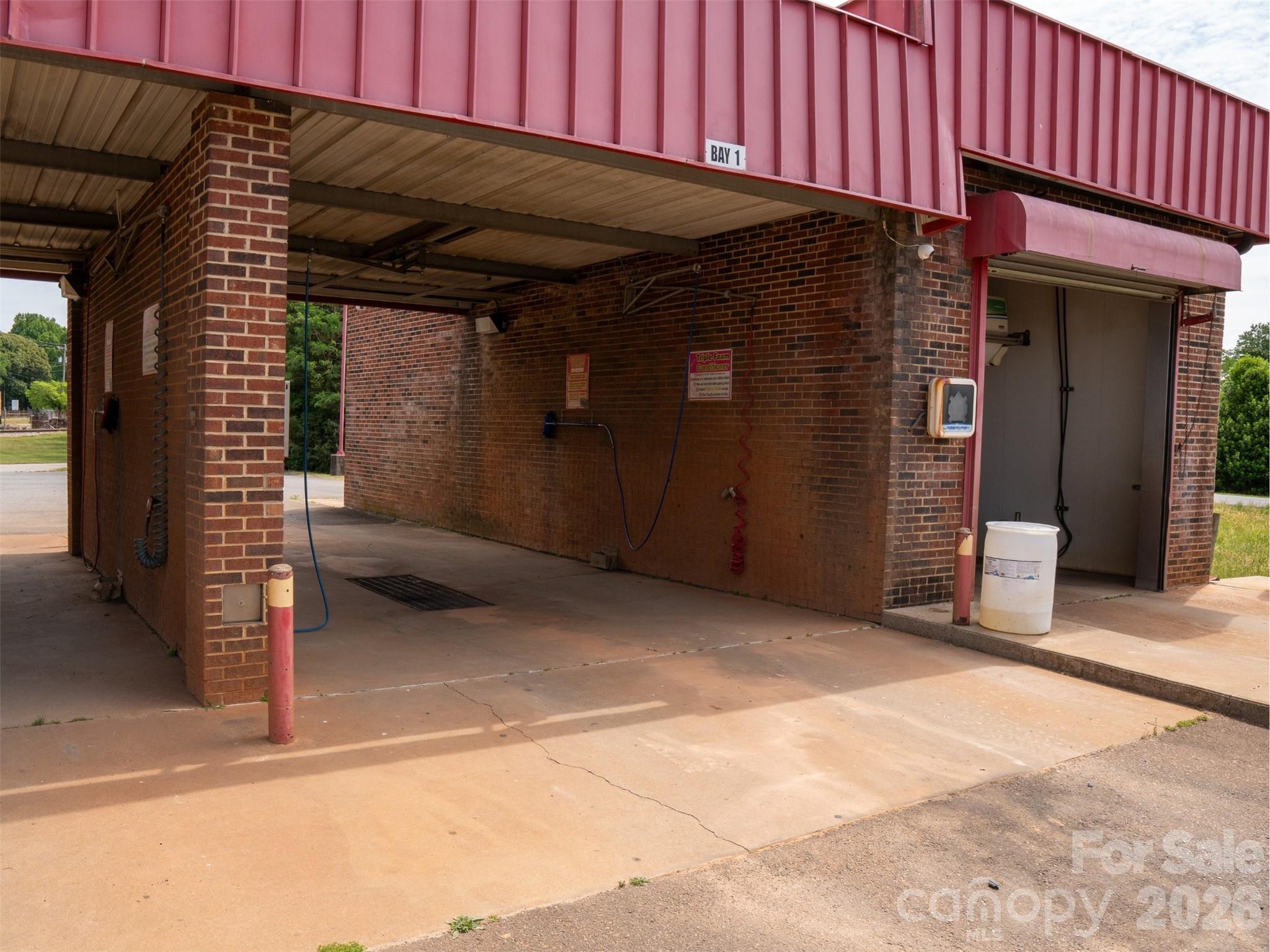 2585 Northside Drive Statesville NC 28625