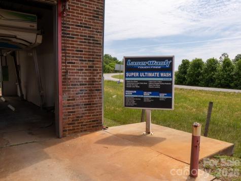 2585 Northside Drive Statesville NC 28625