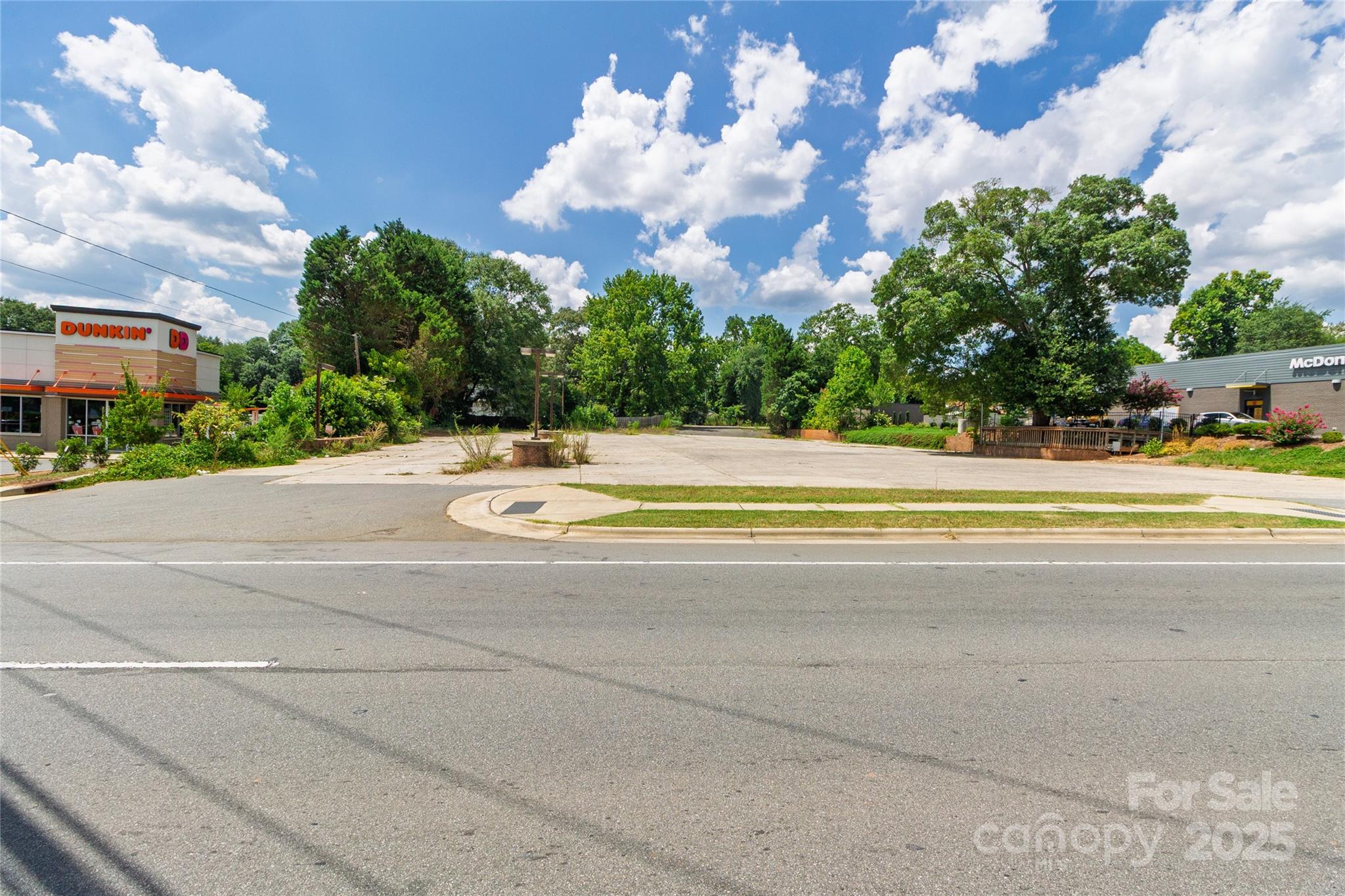 706 S Main Street Mount Holly NC 28120