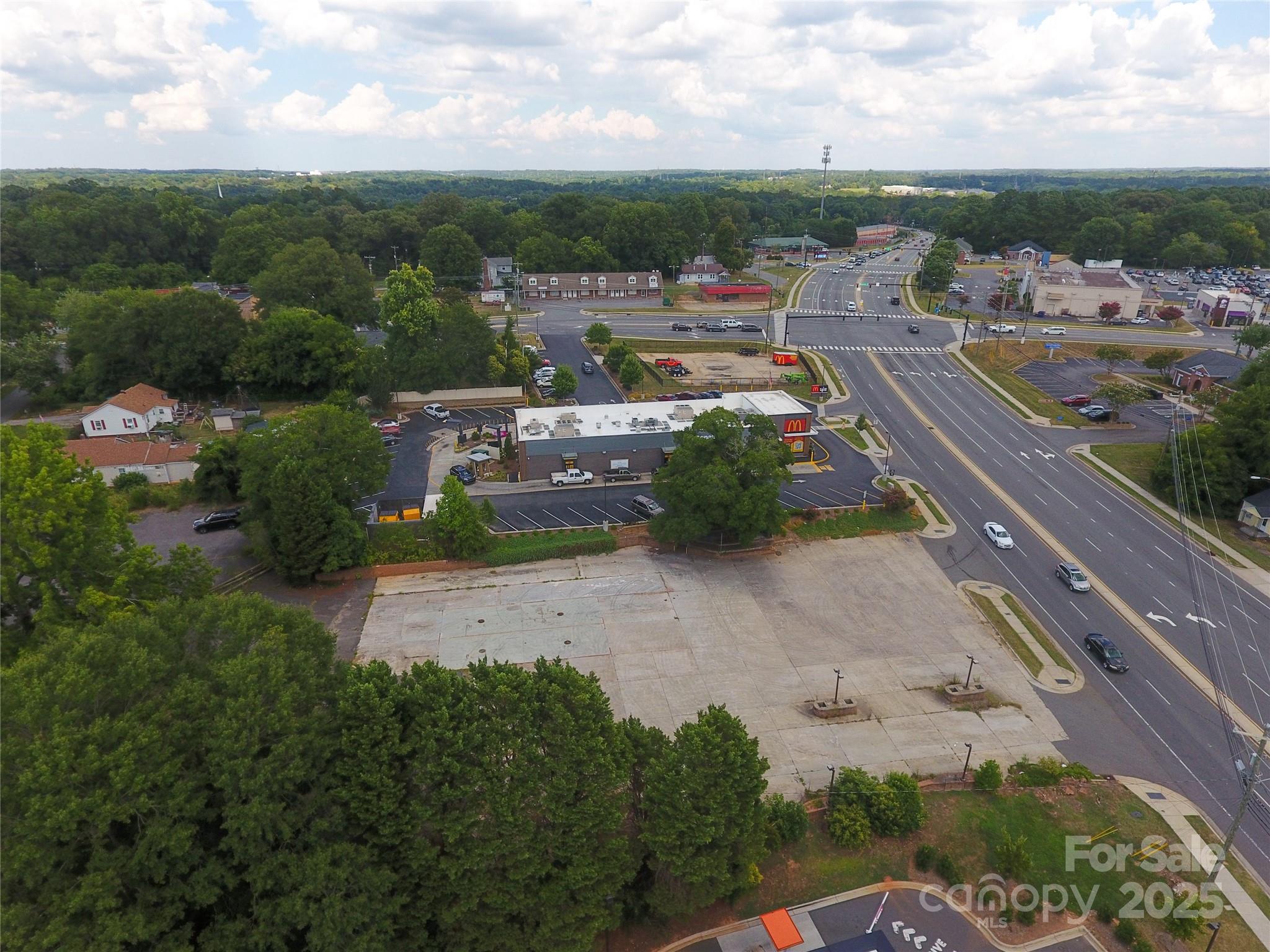 706 S Main Street Mount Holly NC 28120