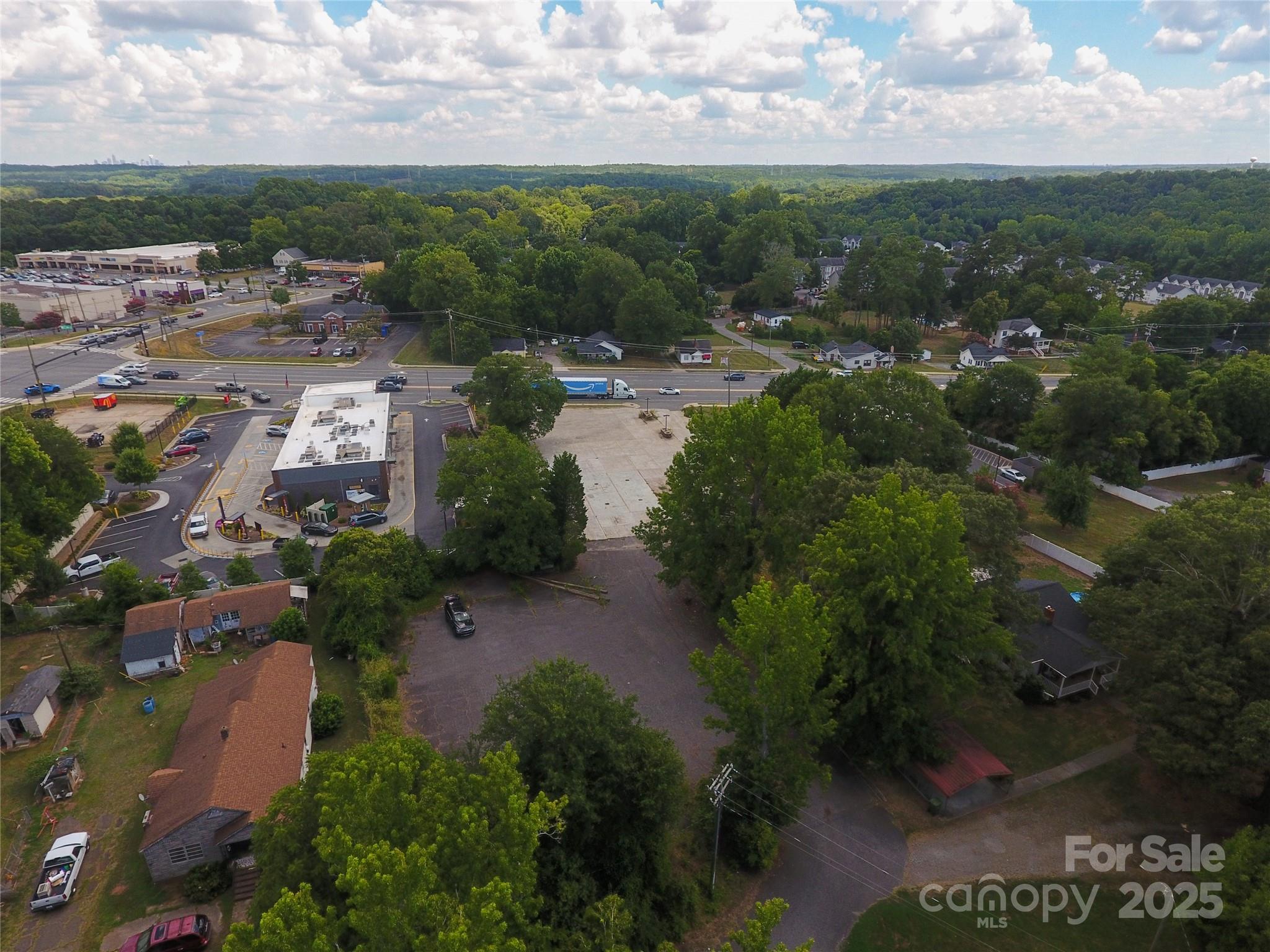 706 S Main Street Mount Holly NC 28120