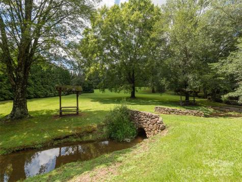8826 Boylston Highway Mills River NC 28759