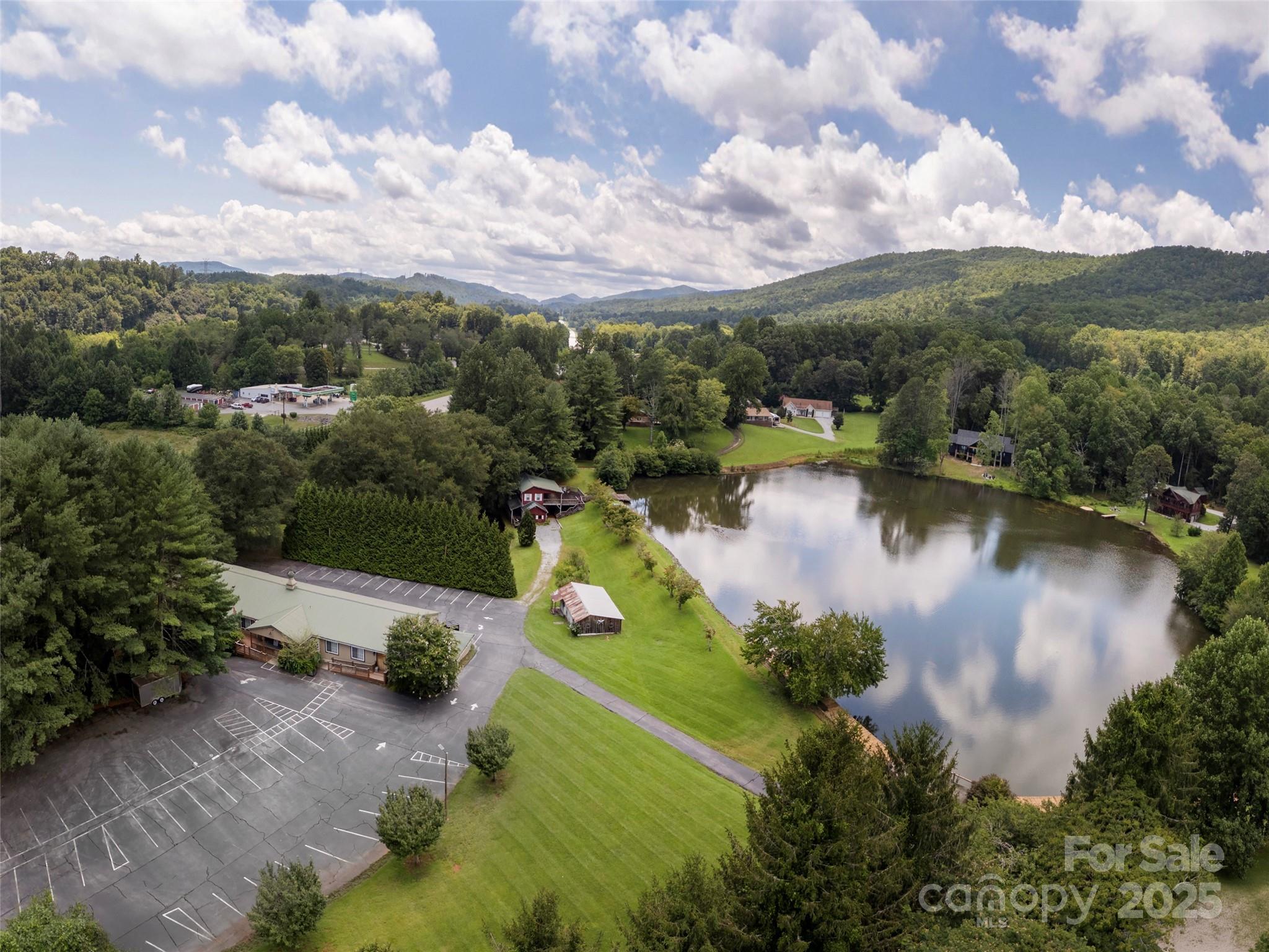 8826 Boylston Highway Mills River NC 28759