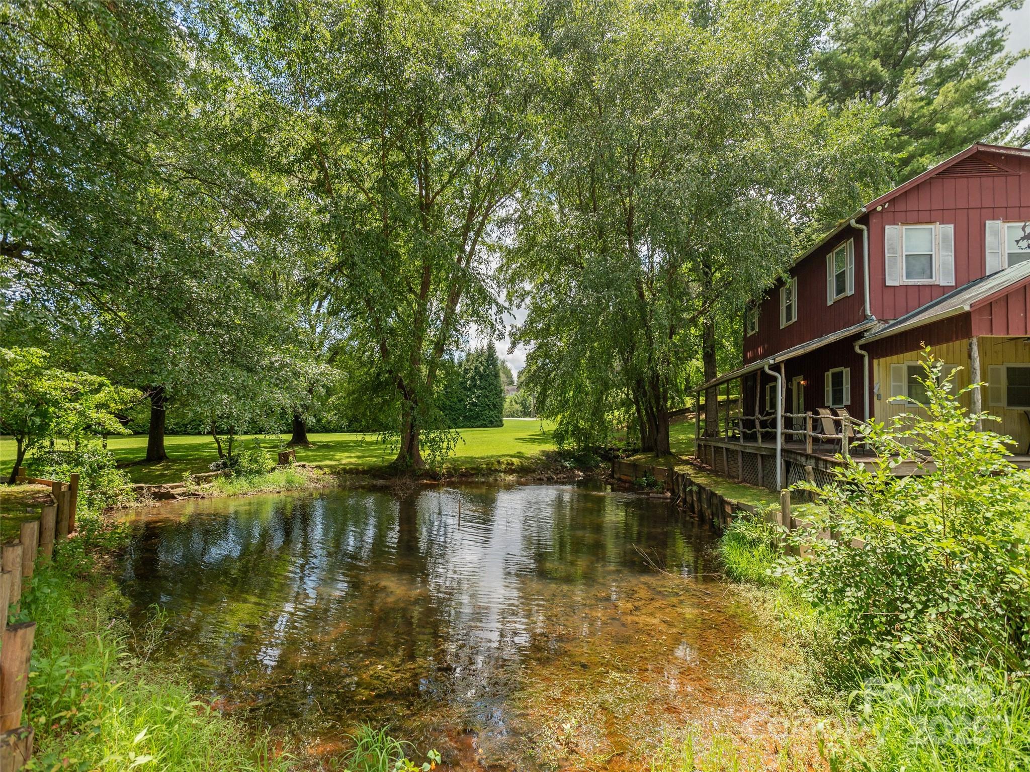 8826 Boylston Highway Mills River NC 28759